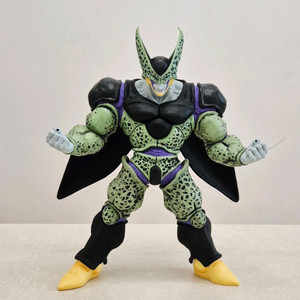 드래곤볼 셀[풀파워] 피규어 팝니다