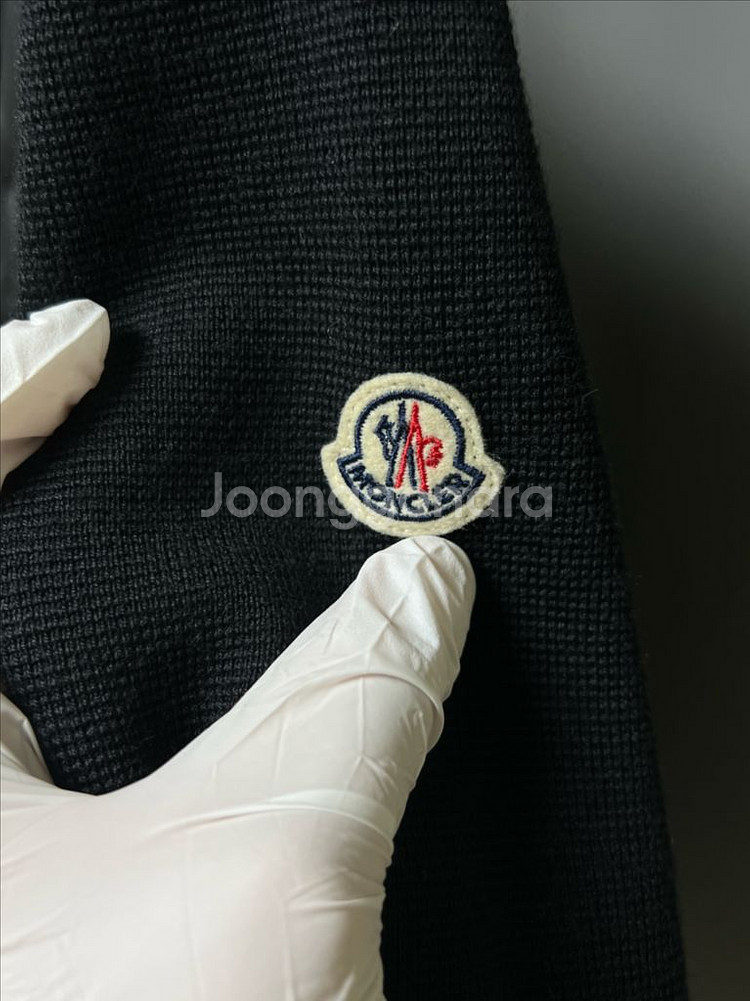 [정품] 신형 몽클레어 니트패딩 블랙 M size--1