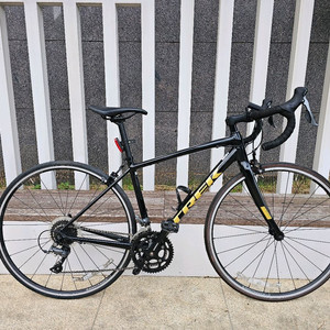 21년 트렉 도마니 al2 클라리스 로드자전거