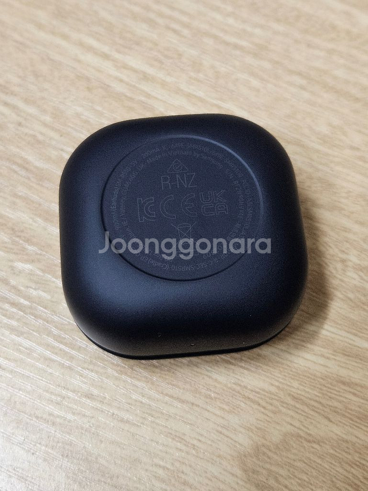 갤럭시 버즈2프로 그라파이트 충전본체 SM-R510--2