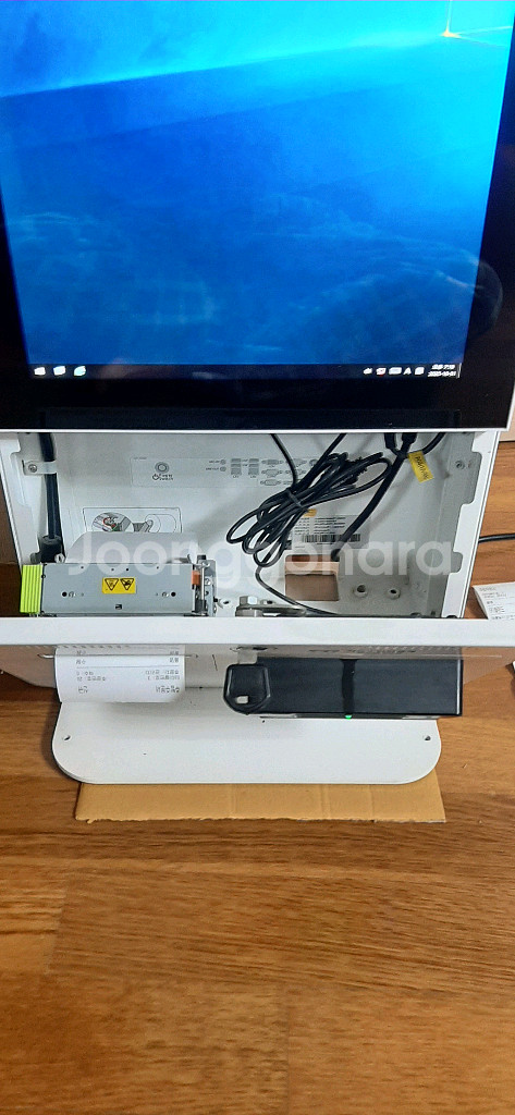 하나시스키오스크 K-220D 탁상용키오스크 카드전용--2