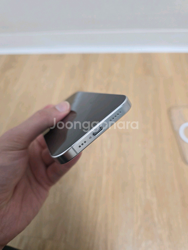 아이폰16 프로 화이트 1테라 +애케플--5