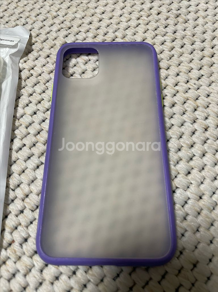 아이폰11PRO MAX 케이스 새제품 팝니다--2