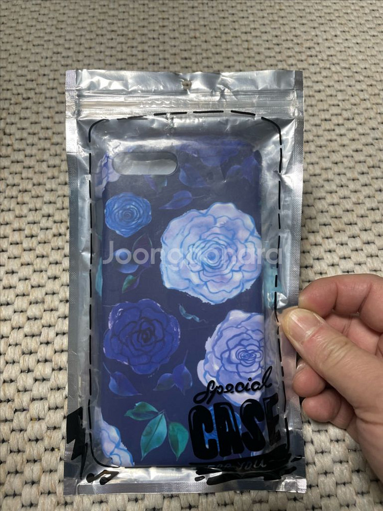 아이폰7/8 플러스 케이스 새제품 팝니다--0