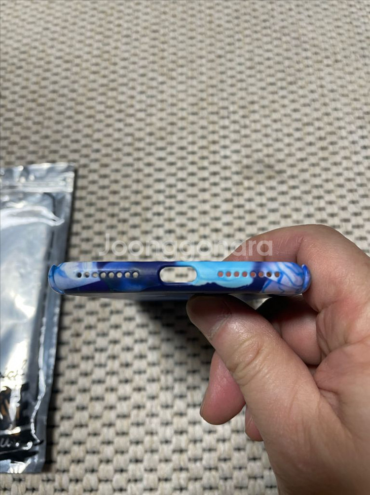 아이폰7/8 플러스 케이스 새제품 팝니다--5