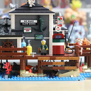 레고 펀딩 910040 항만사무소 조립품 팝니다.