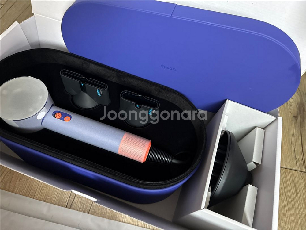 (급처)다이슨 슈퍼소닉뉴럴 드라이기+거치대--0