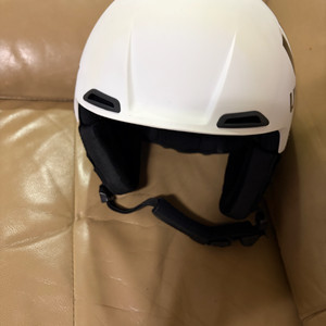 스키/스노우보드 헬멧