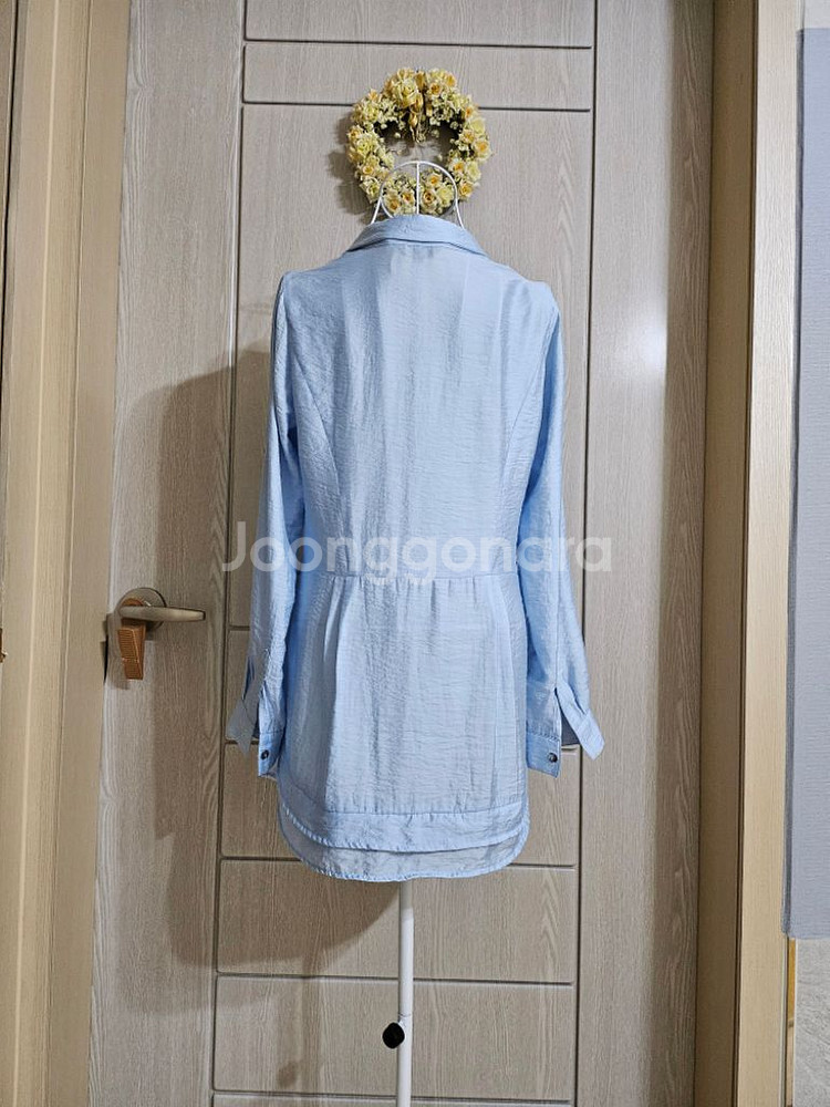 오픈형 블라우스셔츠 M사이즈(55~66가능)--2