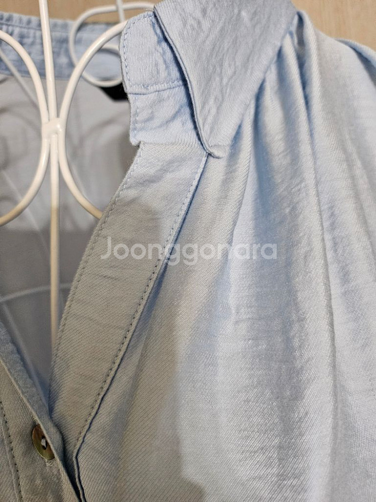 오픈형 블라우스셔츠 M사이즈(55~66가능)--3