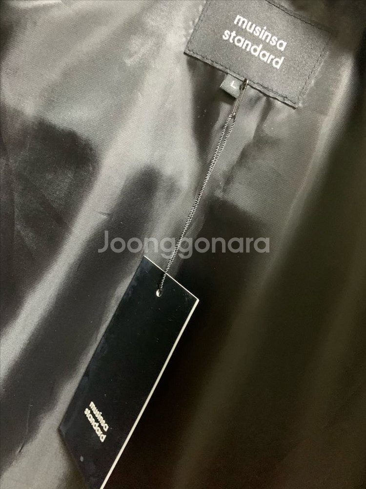 무신사 스탠다드 램스킨 트러커 재킷--9