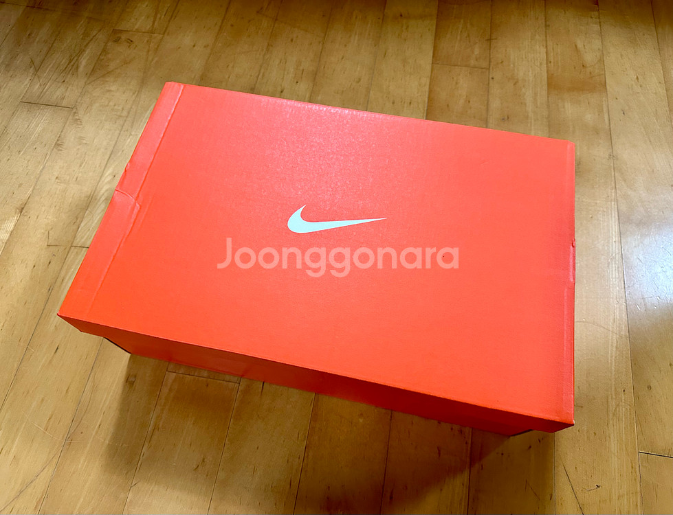 나이키 보메로프리미엄 270mm 새제품 판매 합니다--2