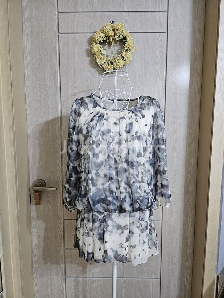 쉬폰 블라우스M 66사이즈(새상품)--1