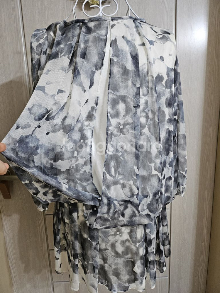 쉬폰 블라우스M 66사이즈(새상품)--5