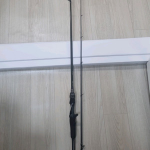 메가배스 레반테 f4 68lv 투피스 팝니다