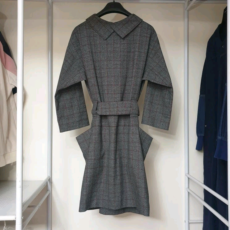 비비안웨스트우드 글렌체크 카울넥 모직 원피스--2