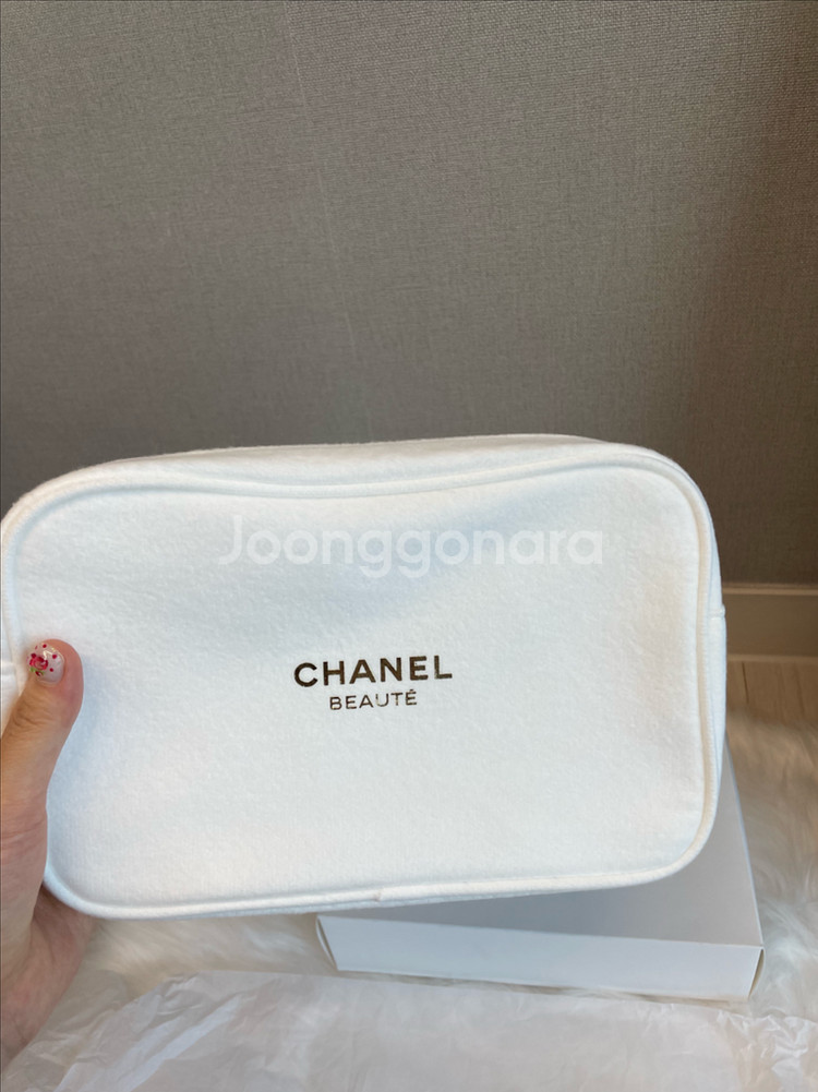 샤넬 뷰티 파우치--0