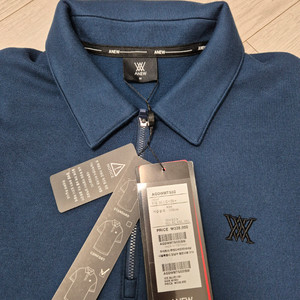 어뉴 하프집업 니트 팝니다