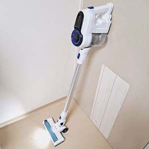 정상작동 신일 LED 무선청소기 24년11월제조 2in1 스틱+핸디형