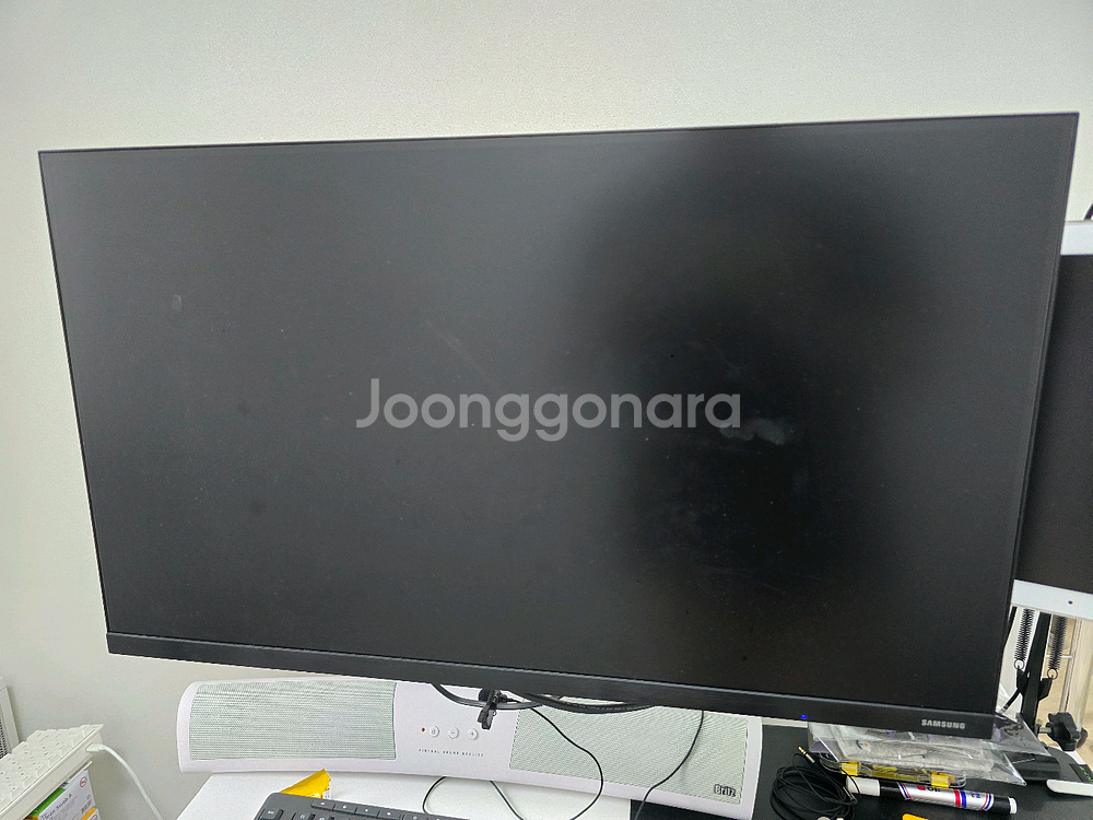 삼성 27인치 모니터 + 스피커--1