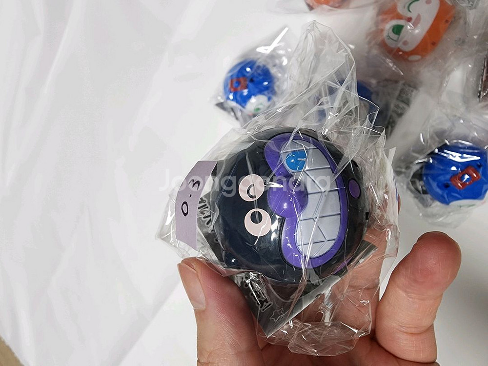 호빵맨 가챠 3000원 팝니다--2