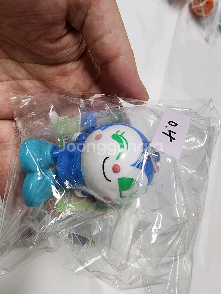 호빵맨 가챠 4000원 팝니다--1