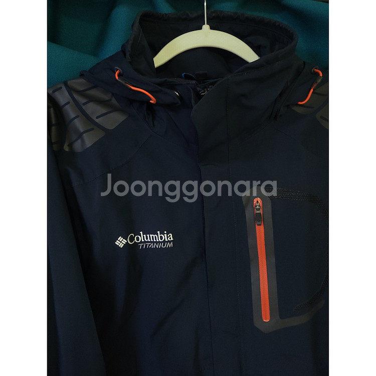 443. 콜롬비아 바람막이 [95/M]--1