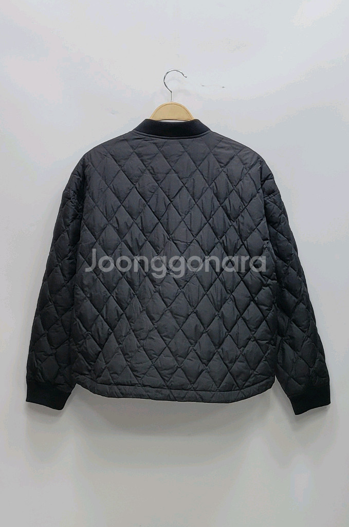 BENETTON 22FW 덕다운 퀼팅 숏패딩 점퍼 85--1