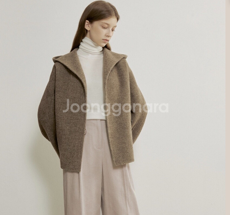 한섬 더캐시미어 이태리 베이비라마 후드 핸드메이드 자켓 44 반코트 정품--2