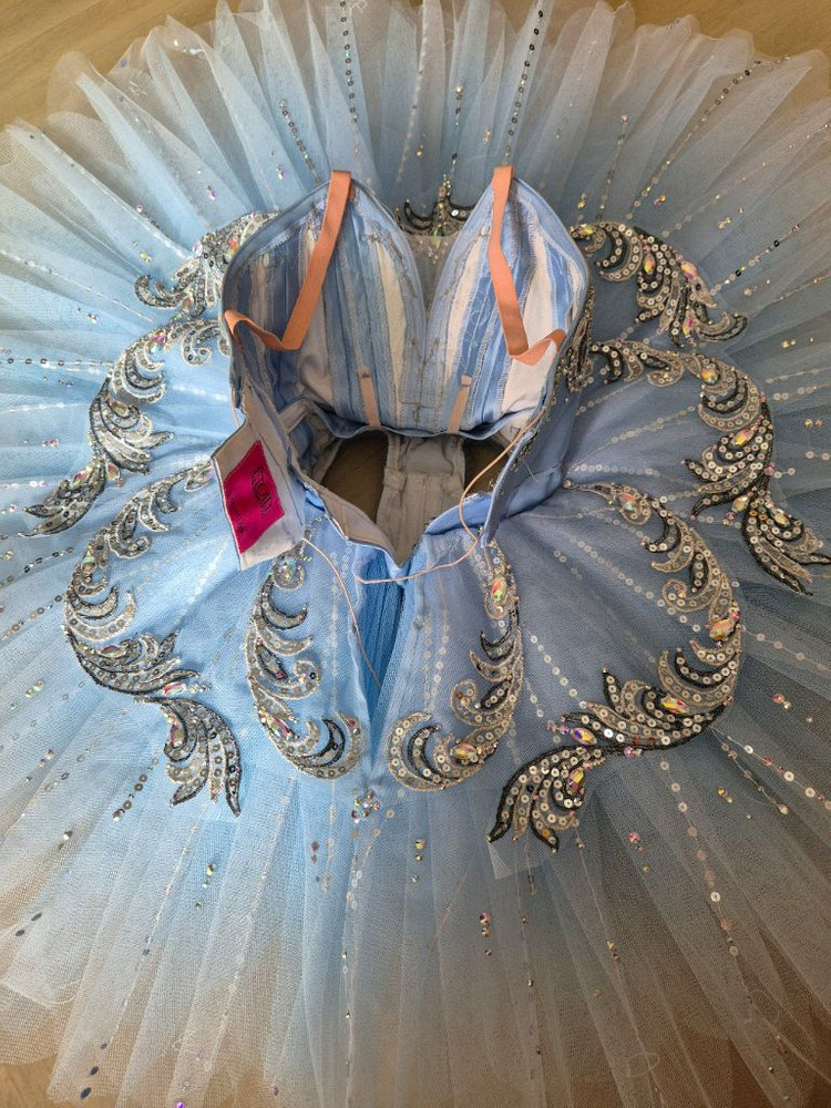 클래식 발레 의상 팝니다.--2