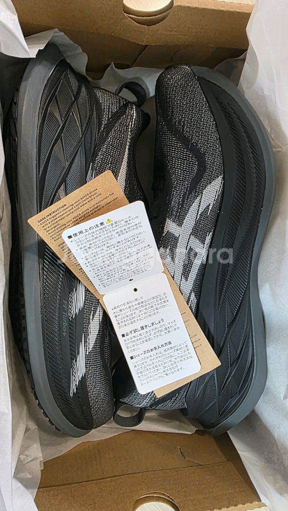 미착용 새상품 아식스 슈퍼블라스트2 275mm 블랙--0