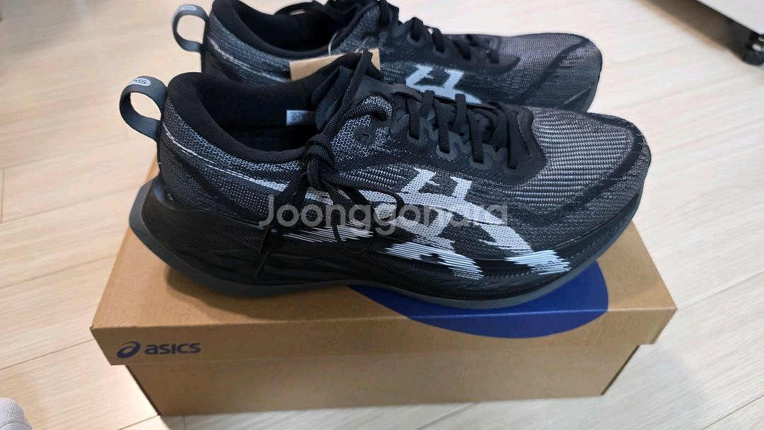 미착용 새상품 아식스 슈퍼블라스트2 275mm 블랙--5