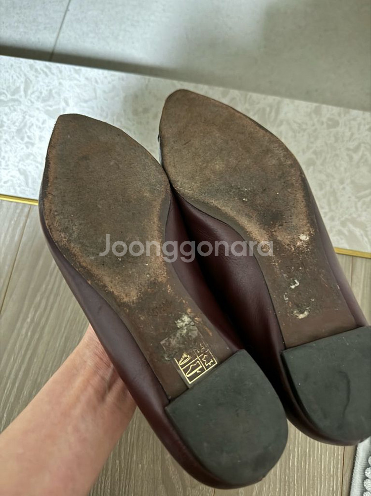 토리버치 버건디 스틸레토 플랫슈즈 5.5(225)--3