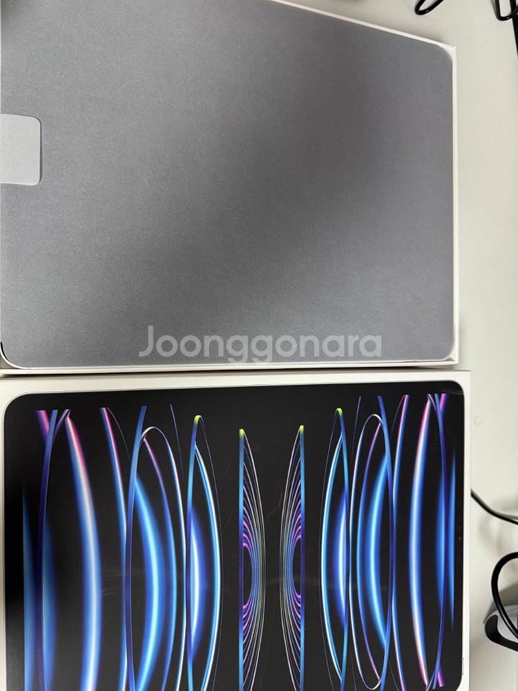 아이패드 프로 12.9 6세대 512GB 셀룰러 리퍼 미사용--0