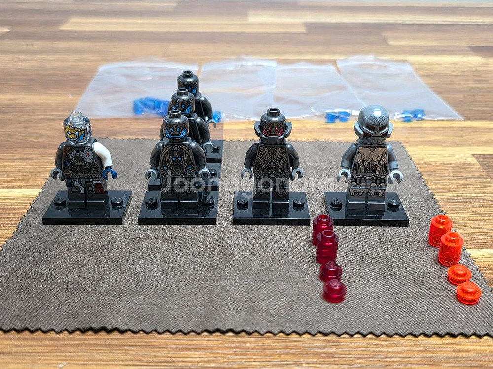 레고 울트론 (얼티밋, 프라임, 센트리, MK.1) 피규어--2