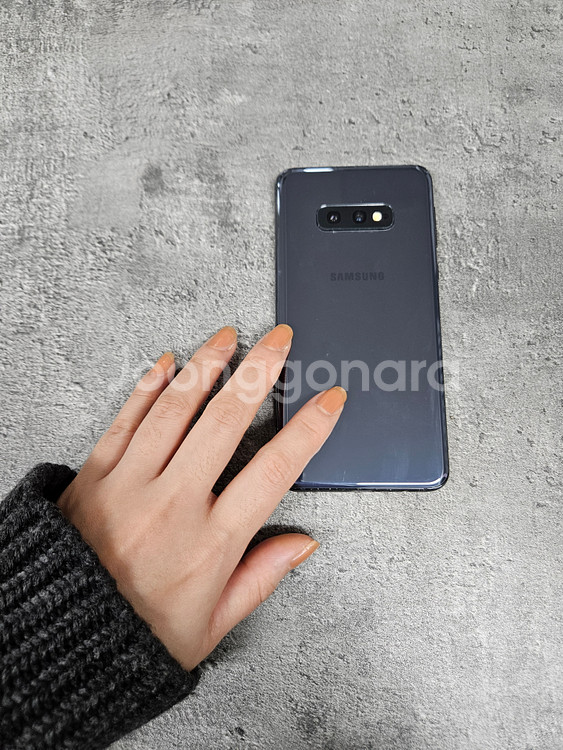 S급 갤럭시S10E 대소량판매 도매가 중고폰 G970--0