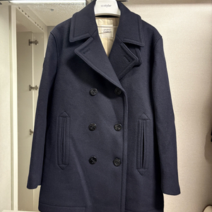 스튜디오 톰보이 네이비 하프코트