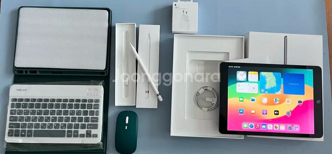 아이패드8세대32기가,애플펜슬1세대,블루투스 키보드케이--0