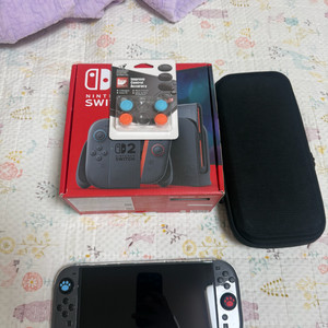 닌텐도스위치2완박스 구성품 미사용+악세사리세트 팔아요 내용확인