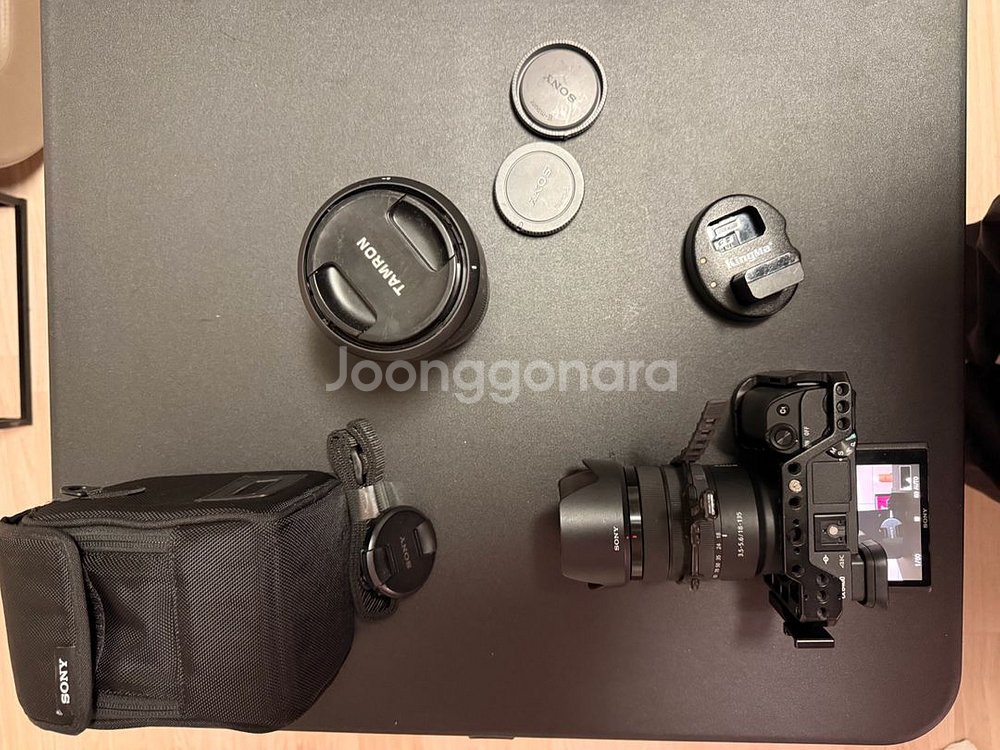 [마지막 가격내림]소니 a6400 + sony 18-135mm렌즈 풀세트 + Tamron 18-300mm 렌즈 포함--0