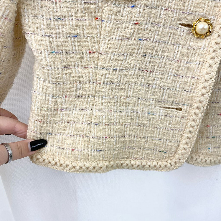 (착샷O) 버터옐로우 진주버튼 트위드자켓--7