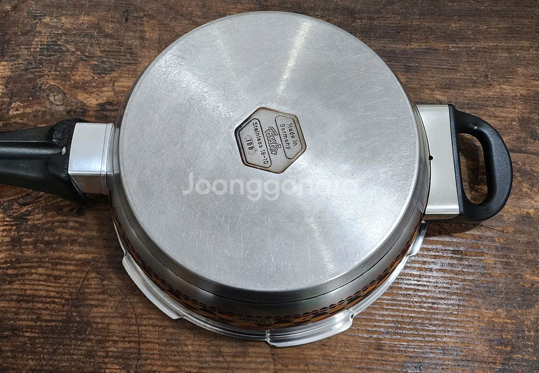 독일 휘슬러 솔라 2.5리터 2단 압력밥솥.--4