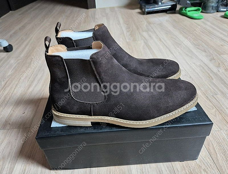 남성용 스웨이드 첼시부츠. 갈색 . 270 사이즈.--1