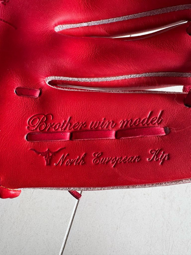 브라더 투수 글러브--3