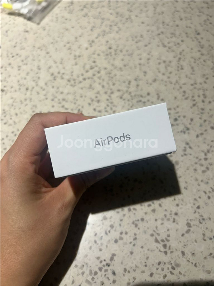 에어팟4세대 노캔X 미개봉 새제품--1