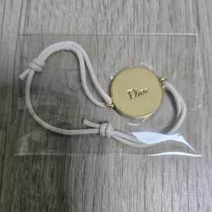 정품) 디올 브레이슬릿 팔찌 (코스매틱)