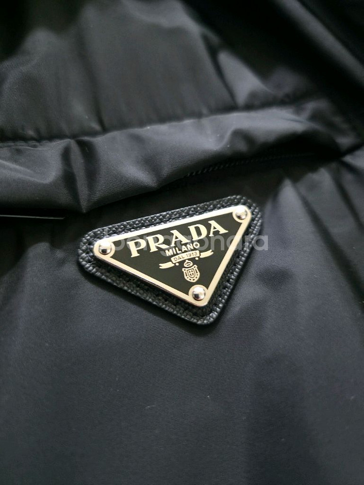 sgn955 프라다 티모시패딩 50사이즈--1