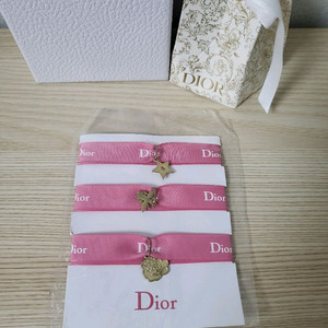 정품) 디올 핑크 팔찌 브레이슬릿 (코스메틱)