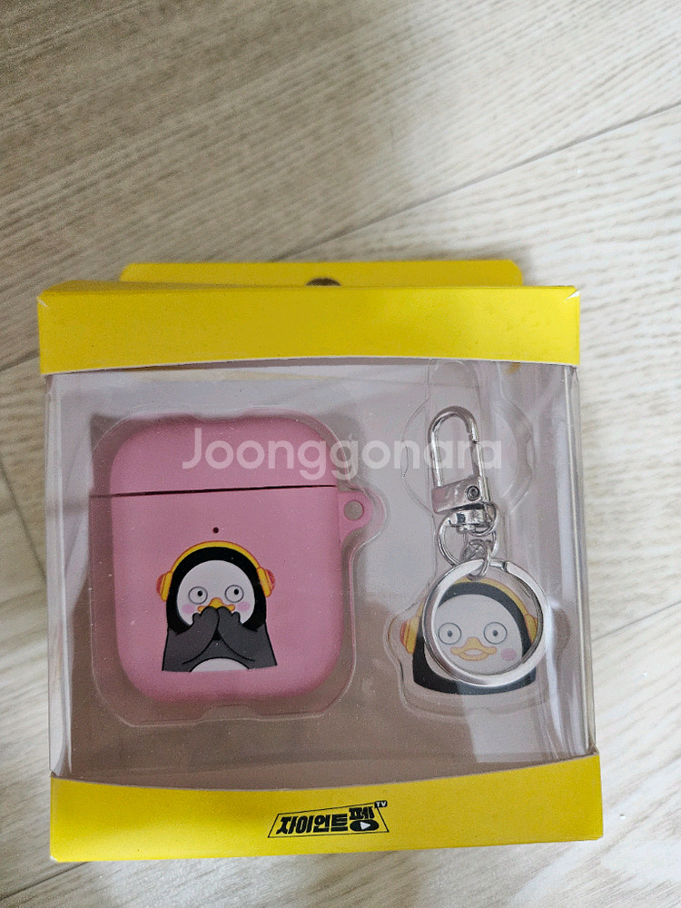 펭수 에어팟 케이스 그립톡 두개--0