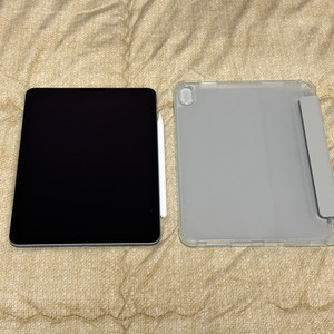 아이패드 에어4 상태좋음 애플펜슬 2세대, 케이스 포함